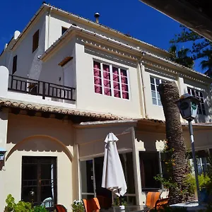 La Mimosa Guest house